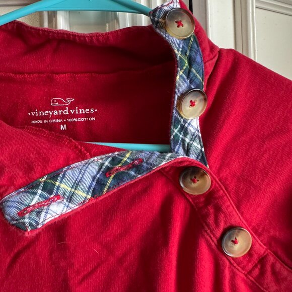 Vineyard Vines red pullover w/ buttons, women's size medium, 100% cotton - Picture 4 of 6
